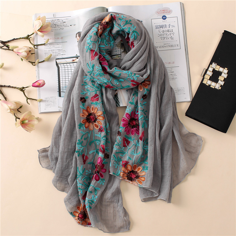 2026年 無地 刺繍入り 花柄 ビスコース ショール スカ - Bandana Cotton のレビューと価格
