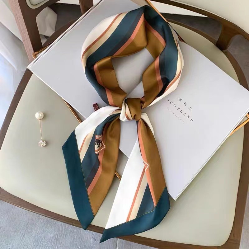 女性用シルクスカーフ,ラージ,ストライプの馬のプリント,シル - Silk Tie Striped のレビューと価格