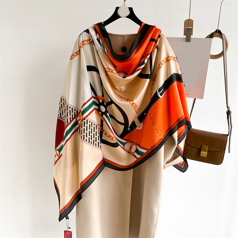 女性の高級チェーンプリントシルクスカーフ大判サテンショールデ - Face Scarf Mask のレビューと価格